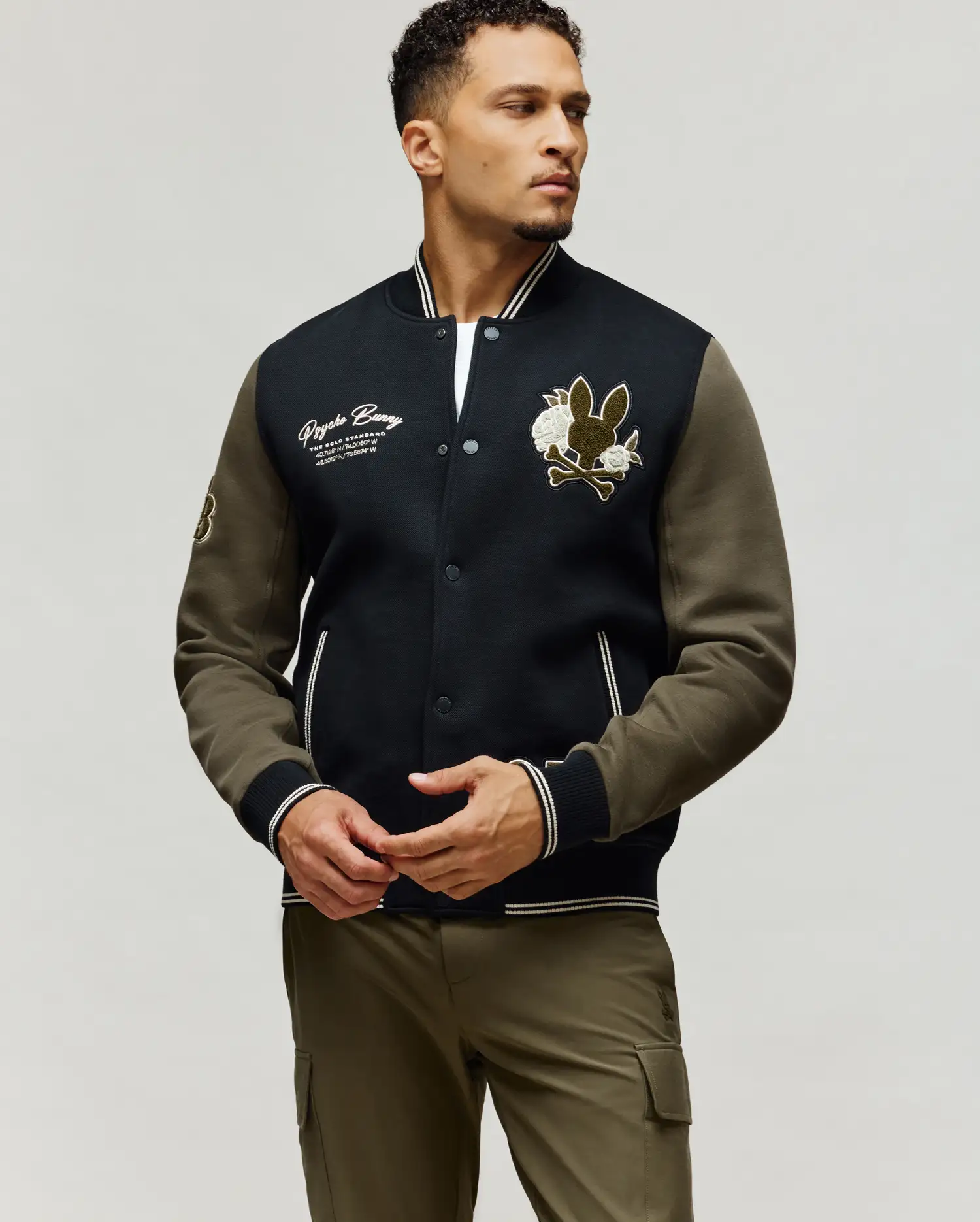 MENS AUG﻿USTE KNIT VARSITY BOMBER - MO1100050