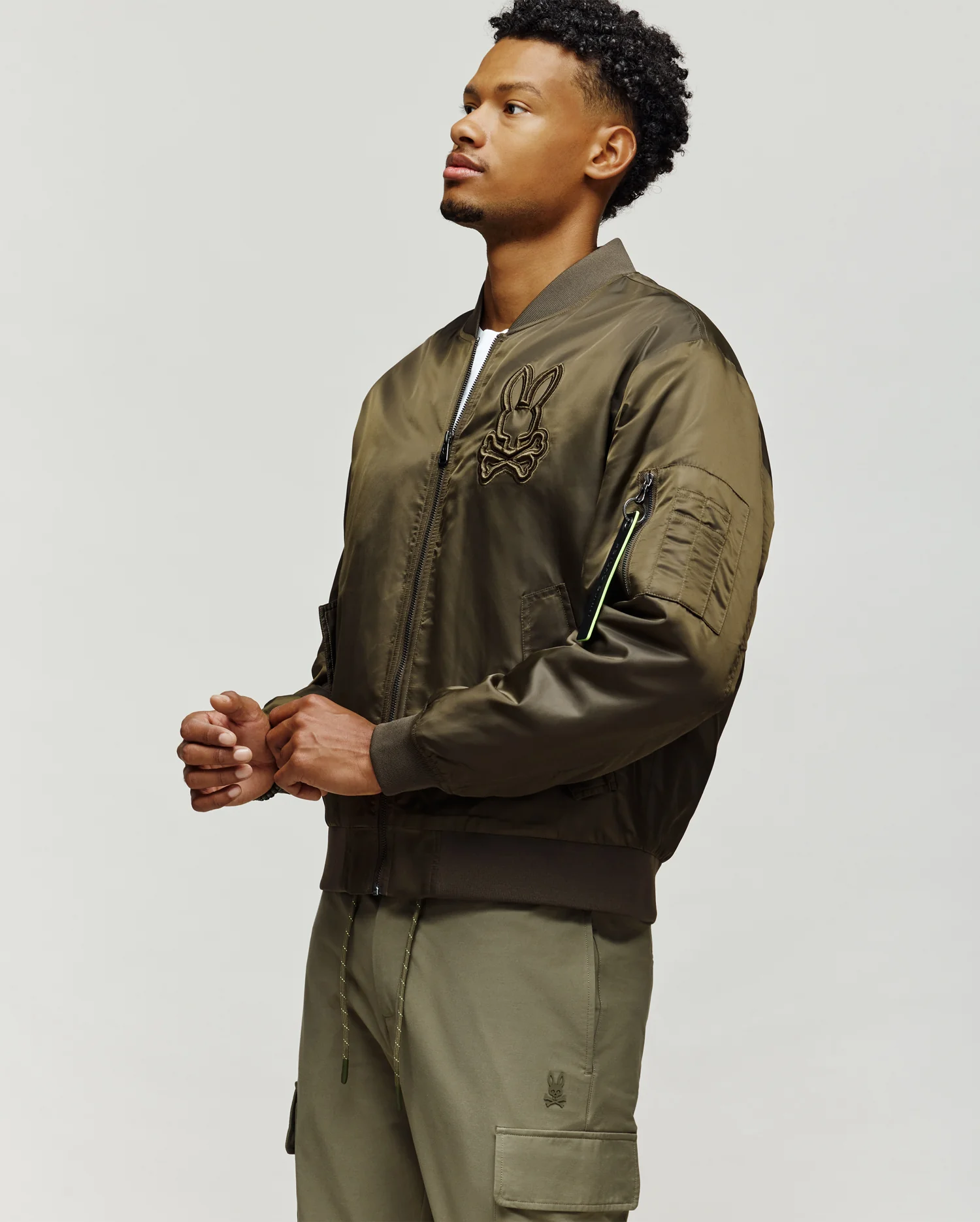 MENS DAVID OVERSIZED SATIN BOMBER - MO1100001 - Image 4
